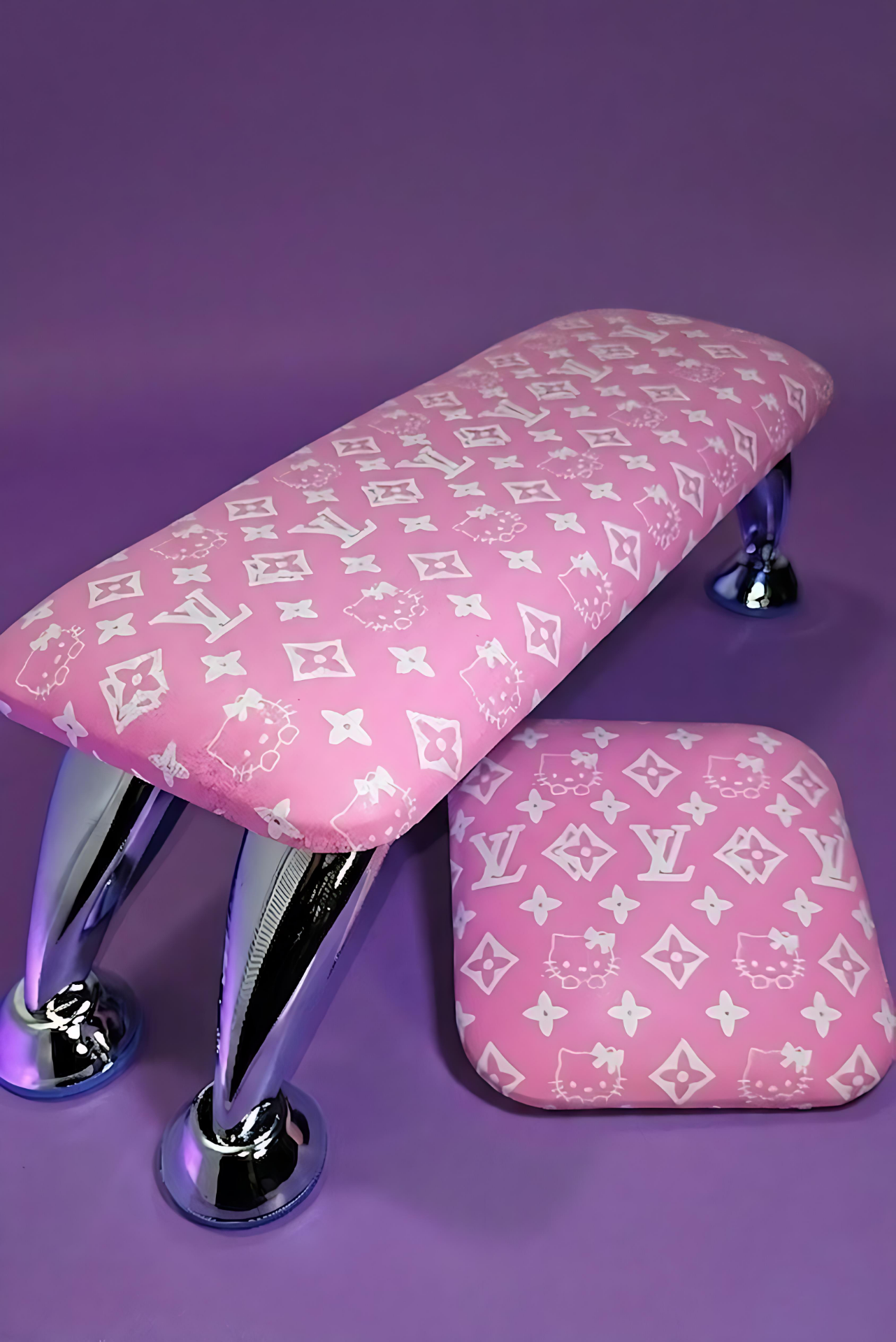 Pink Hello Kitty LV - Classic Nail Armrest
