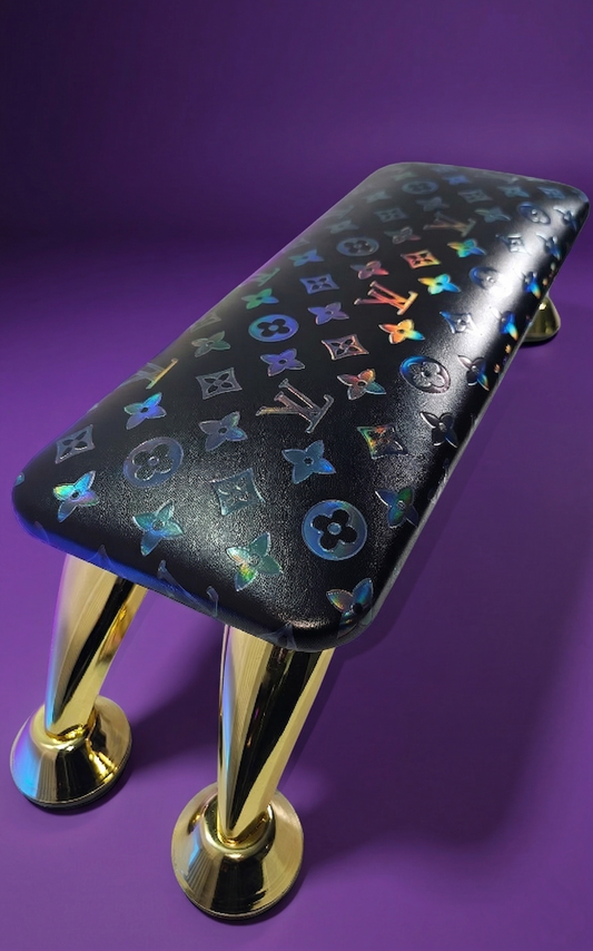 Black Holo LV - Signature Armrest