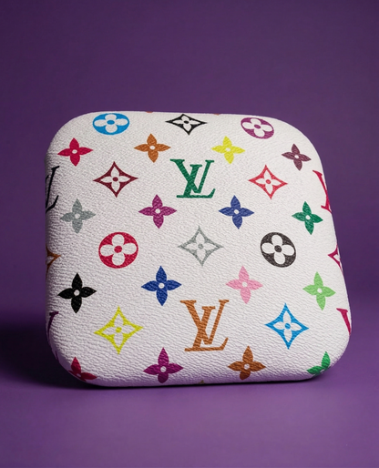 Rainbow LV - Signature Nailfie Rest