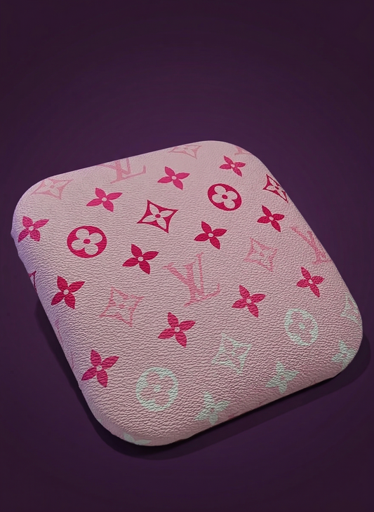 Blush Ombre LV - HANDCRAFTED Nailfie Rest