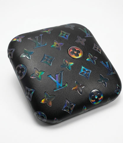 Black Holo LV - Signature Nailfie Rest