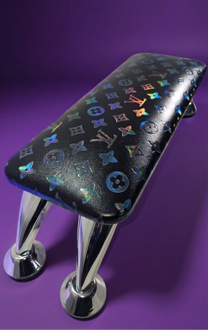 Black Holo LV - Signature Armrest