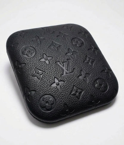 Black LV - Signature Nailfie Rest