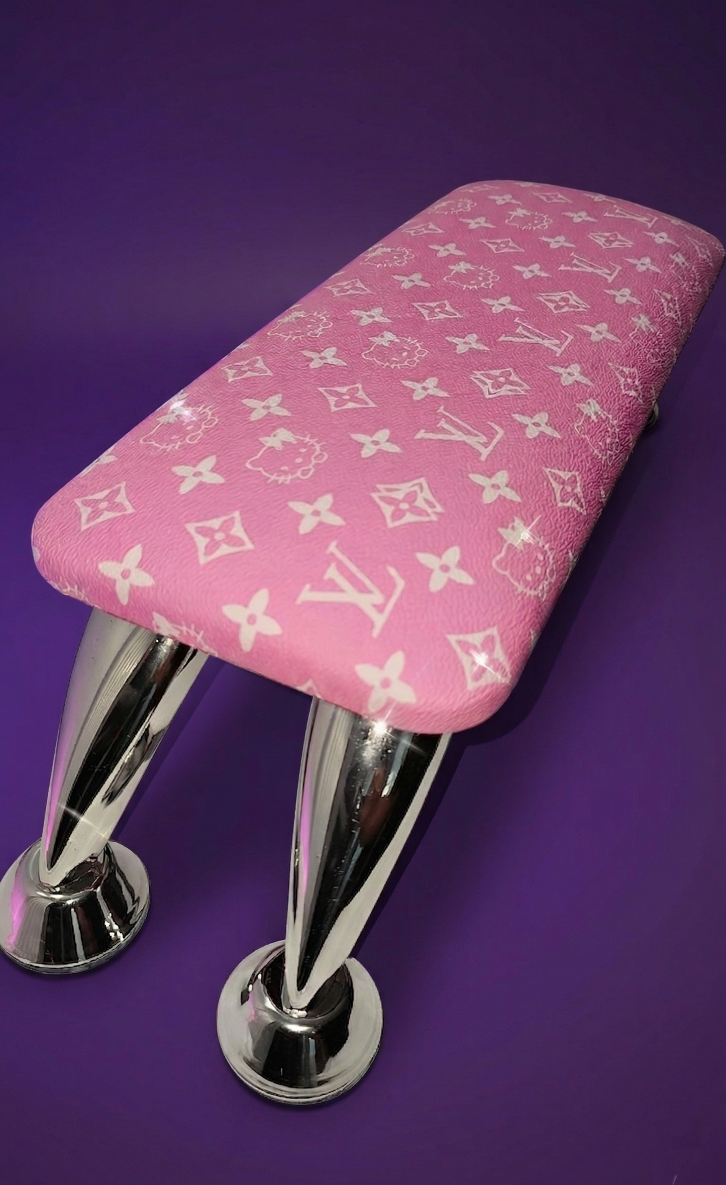 Bubble Gum Pink Hello Kitty LV - Signature Armrest