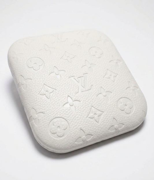 White LV - Signature Nailfie Rest